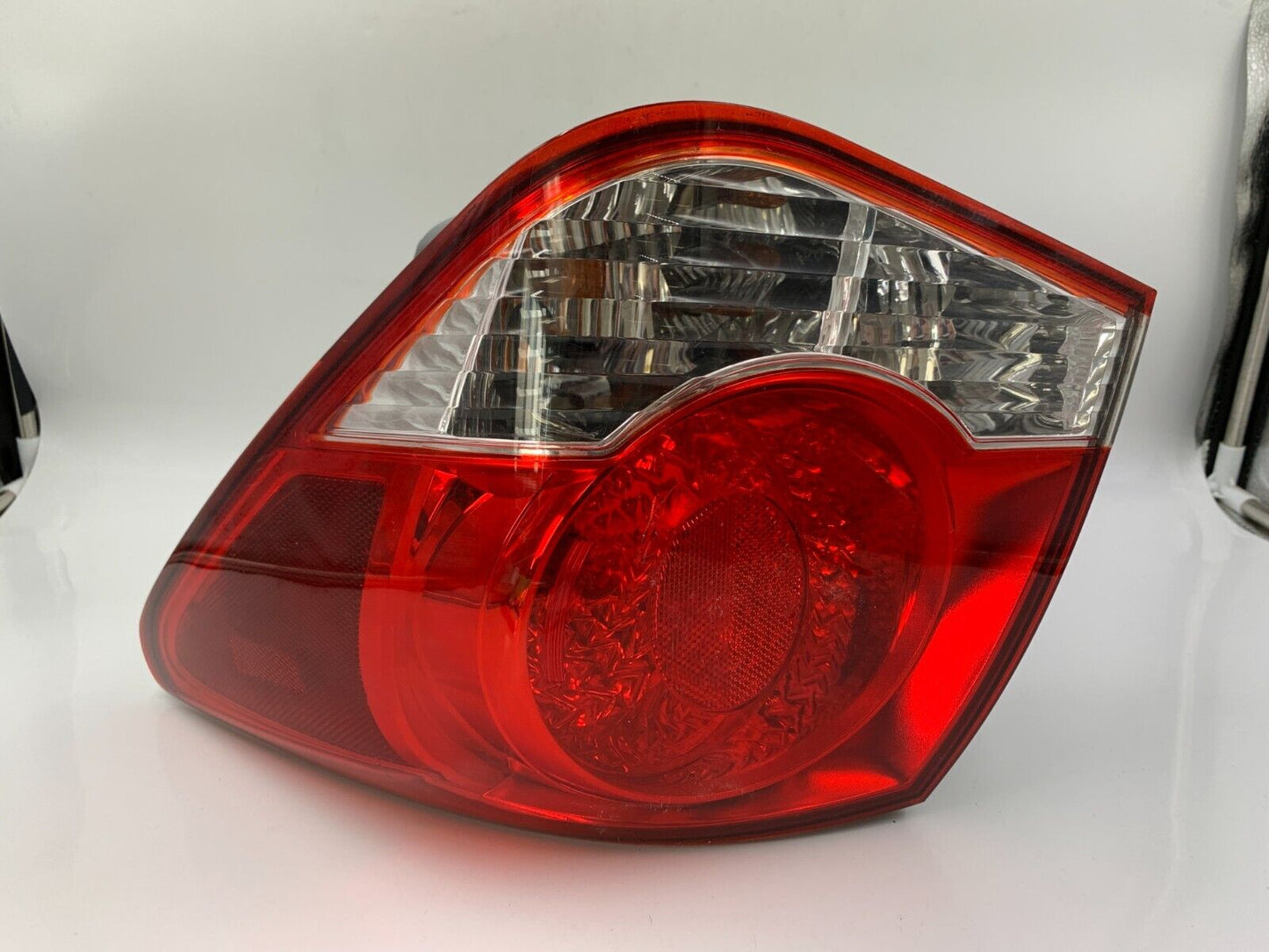 2011-2016 Chevrolet Cruze Passenger Side Tail Light Taillight OEM C02B23082