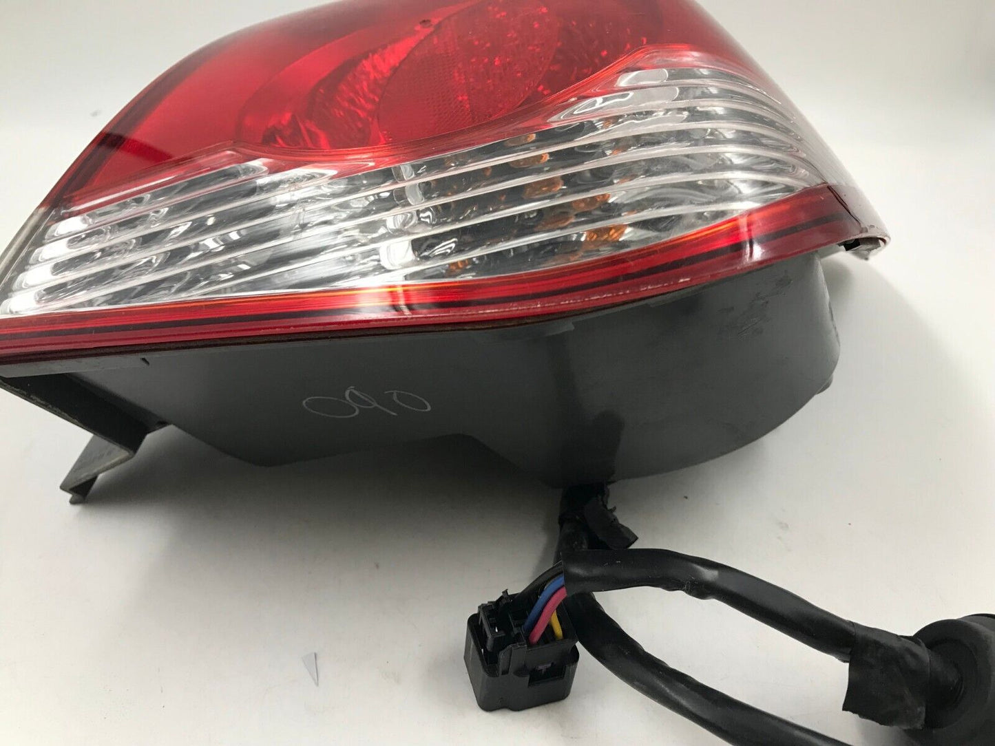 2011-2016 Chevrolet Cruze Passenger Side Tail Light Taillight OEM D04B26049