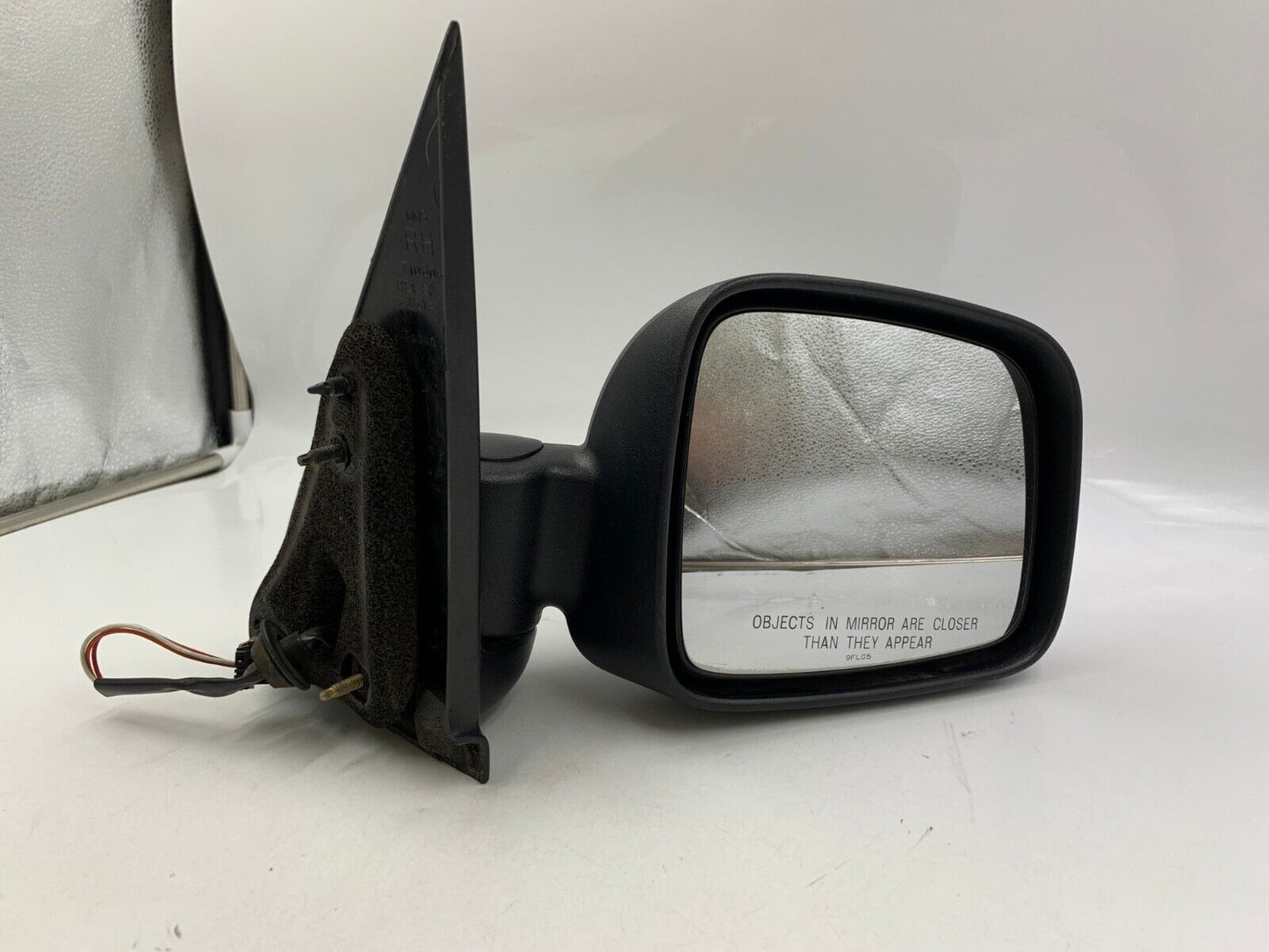 2002-2007 Jeep Liberty Passenger Side View Power Door Mirror Black OEM D02B26033