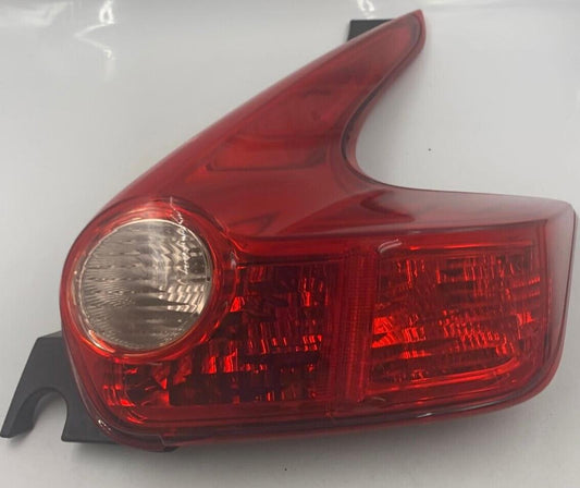 2009-2012 Chevrolet Traverse Driver Side Tail Light Taillight OEM F02B28023