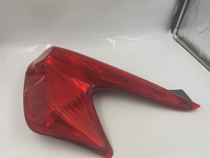 2009-2012 Chevrolet Traverse Driver Side Tail Light Taillight OEM F02B28023