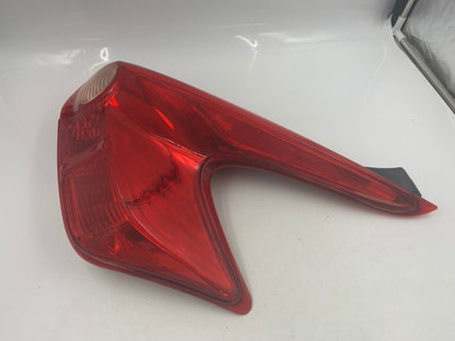 2009-2012 Chevrolet Traverse Driver Side Tail Light Taillight OEM F02B28023