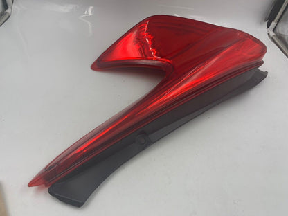 2009-2012 Chevrolet Traverse Driver Side Tail Light Taillight OEM F02B28023