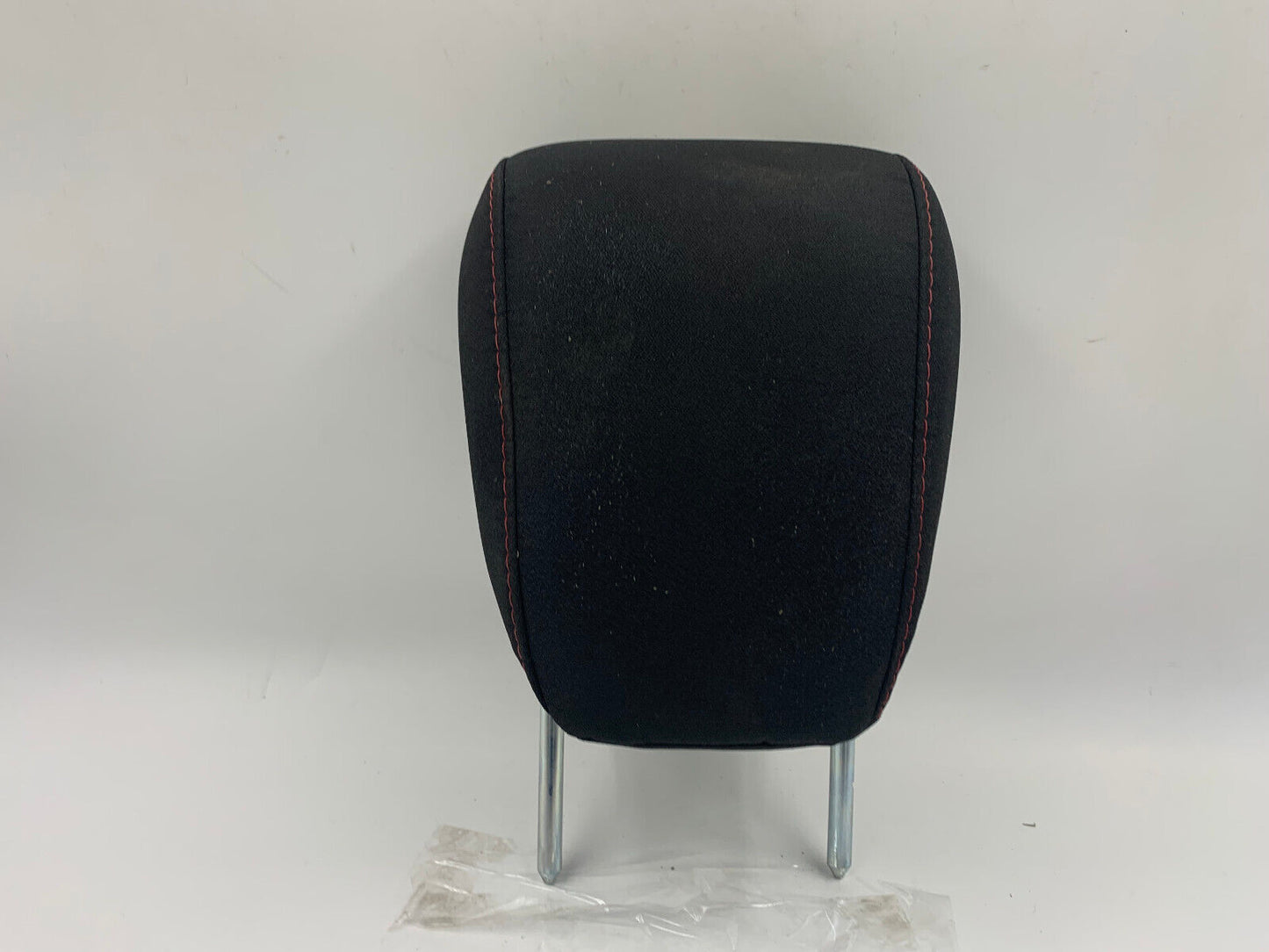 2016 Chevrolet Equinox Driver Side Rear Headrest Head Rest Cloth Black B43002