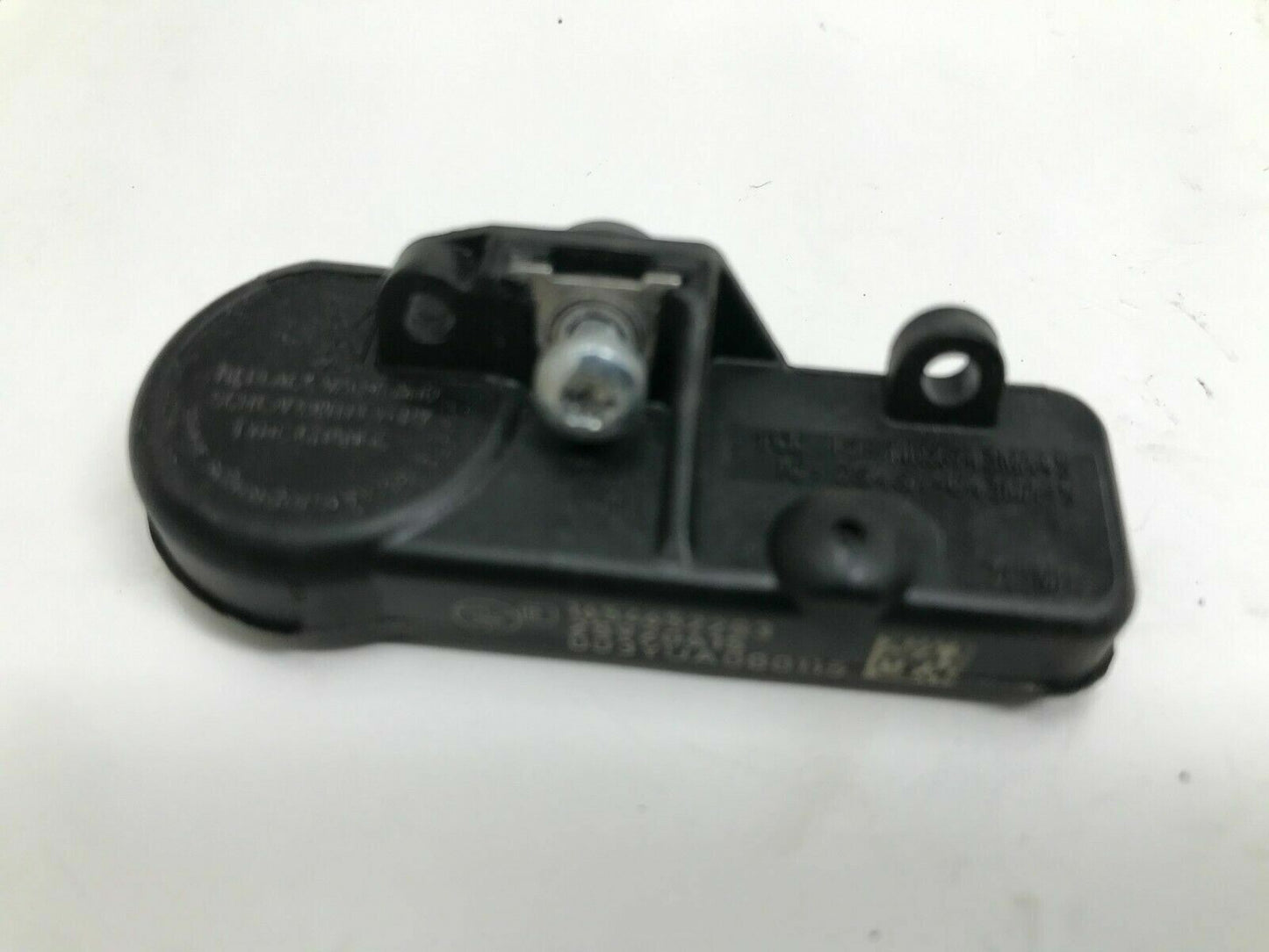 2009 Chevrolet Avalanche 1500 TPMS Sensor Tire Pressure Sensor Genuine E02B02002