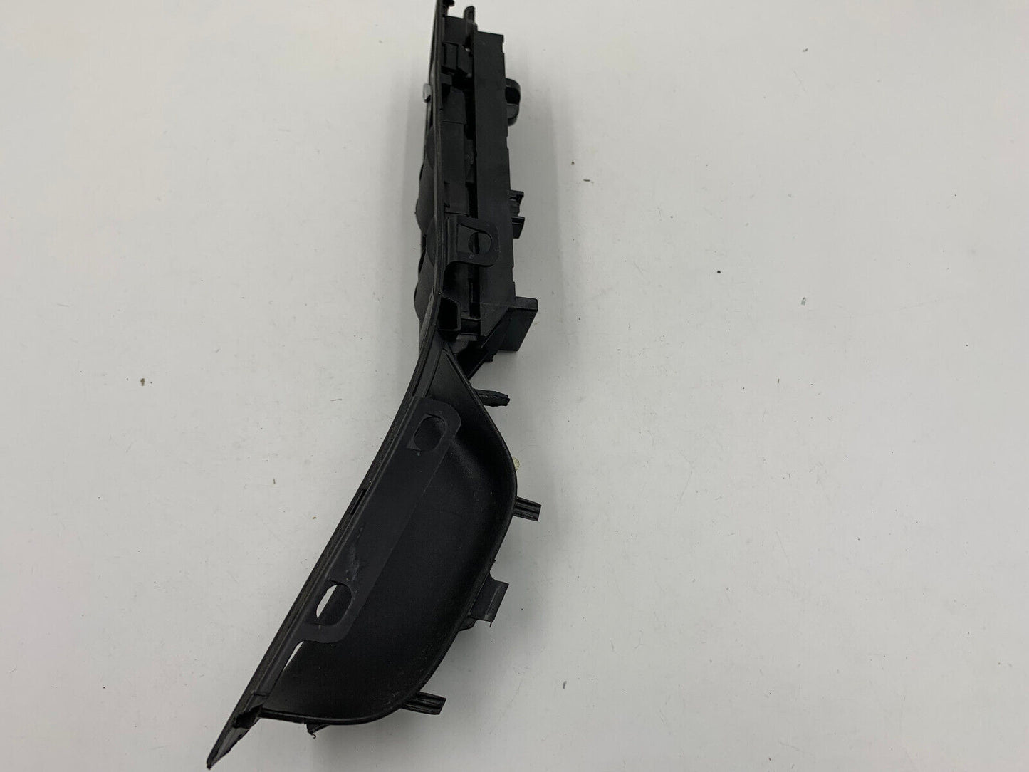 2012-2018 Ford Focus Master Power Window Switch OEM E04B47005