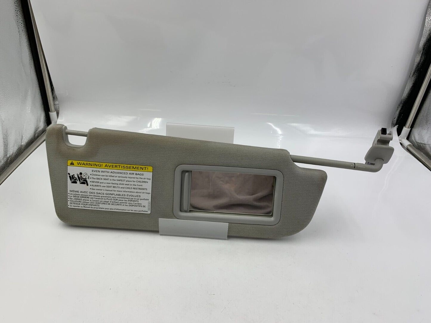 2013-2017 Audi A6 Passenger Sun Visor Sunvisor Gray Illuminated OEM D04B23044