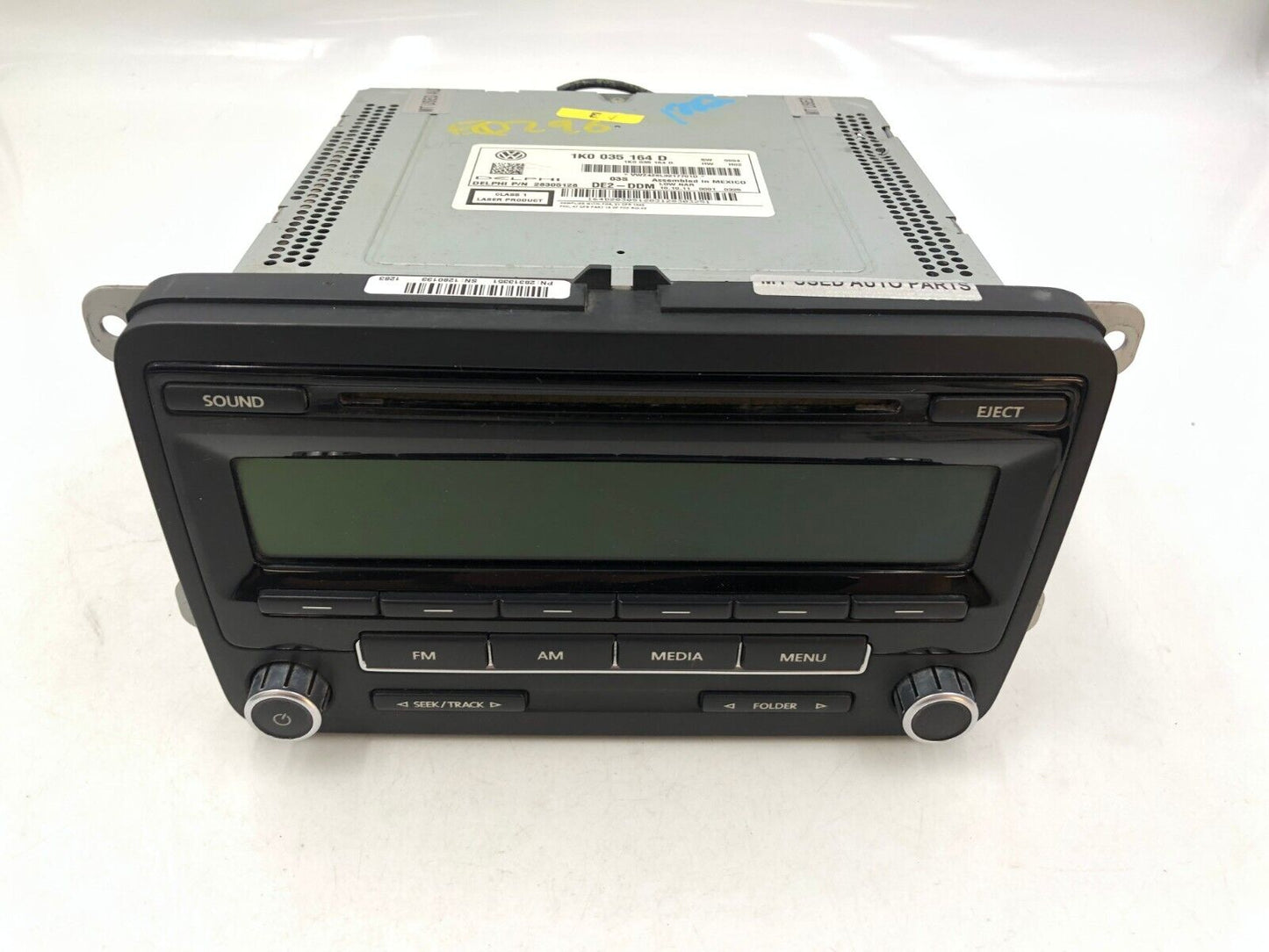 2012-2016 Volkswagen Passat AM FM Radio CD Player Receiver OEM C02B07047