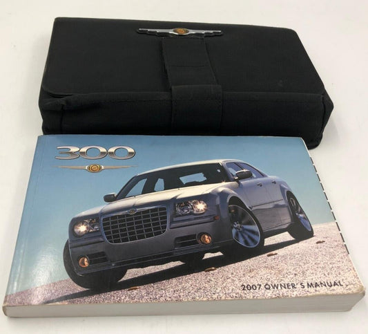 2007 Chrysler 300 Owners Manual with Case OEM C02B58004