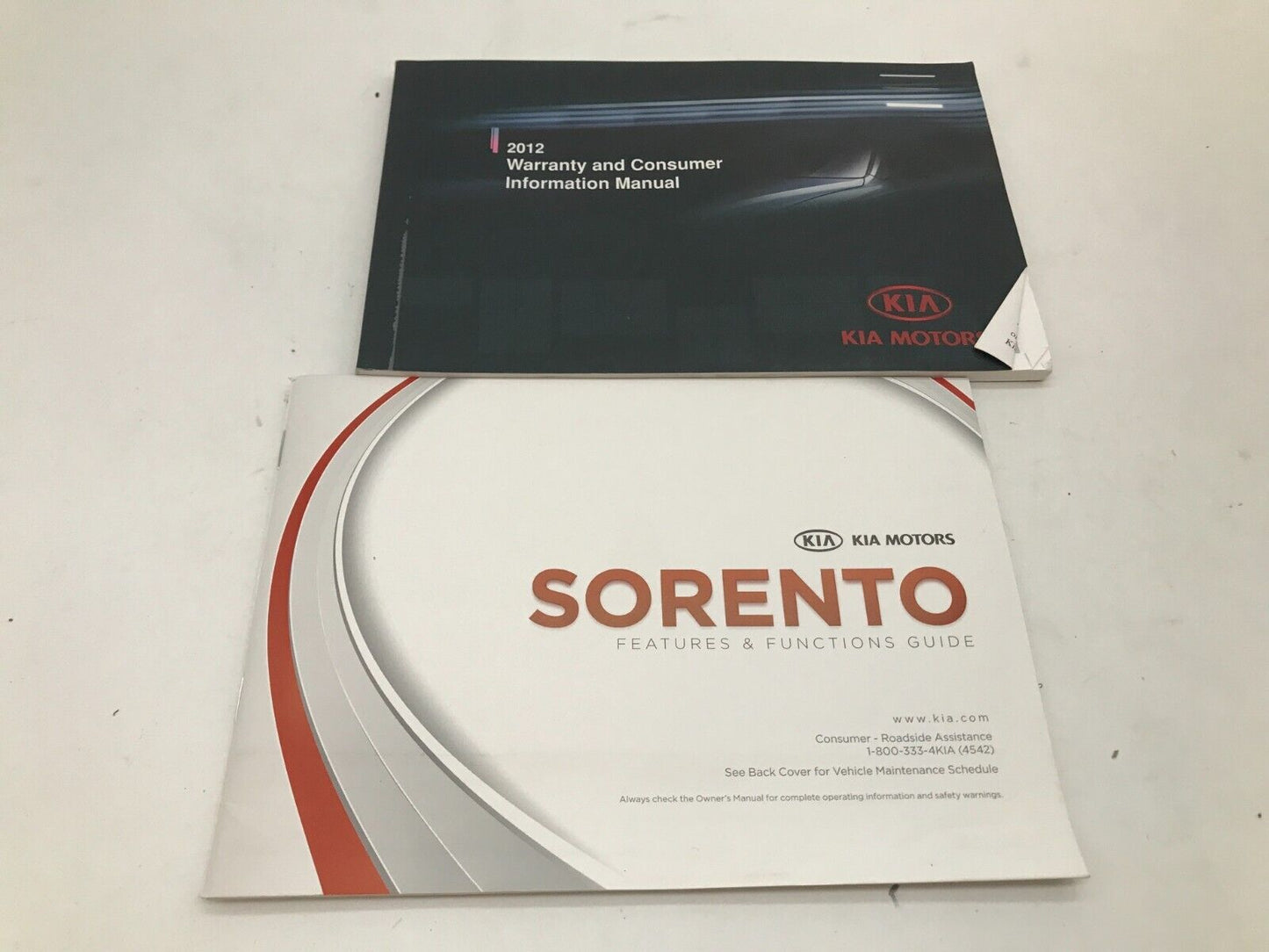 2012 Kia Sorento Owners Manual Set with Case OEM D01B36041