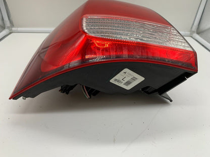 2014-2015 Kia Sorento Driver Side Tail Light Taillight OEM C03B57001