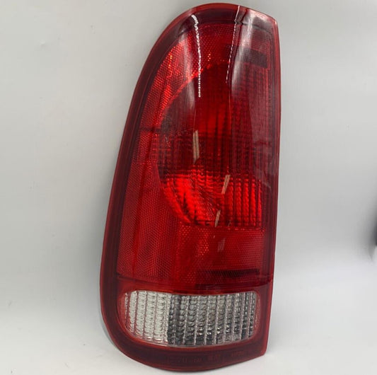 1999-2007 Ford F-350SD Driver Side Tail Light Taillight Styleside OEM A02B32092