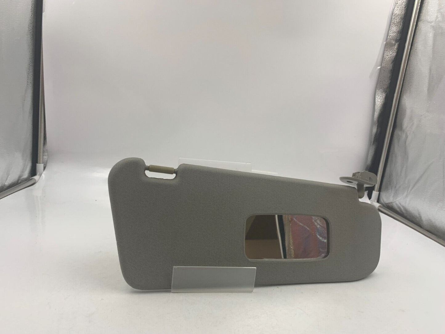 2006-2011 Chevrolet Aveo Passenger Sun Visor Sunvisor Gray OEM D02B33085