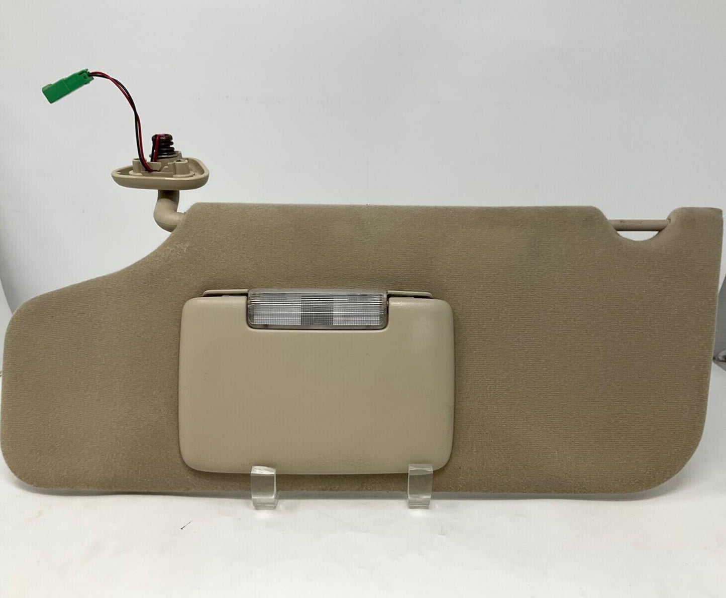 2005-2007 Ford Freestyle Driver Sun Visor Sunvisor Beige Illuminated A01B23001