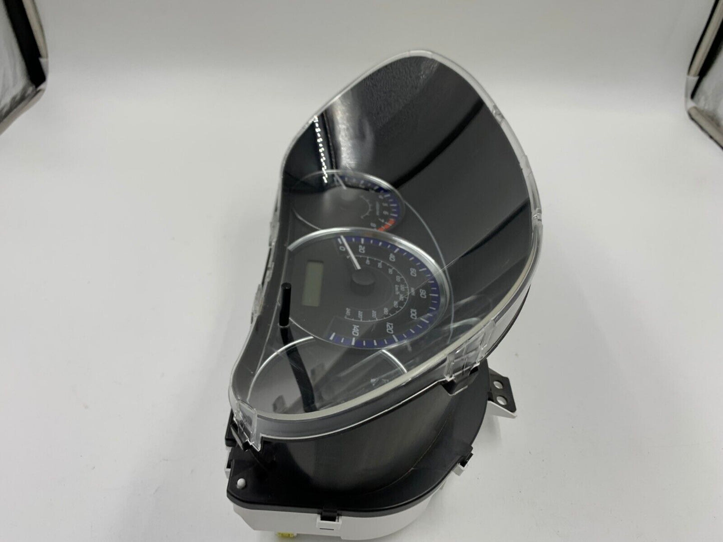 2011 Subaru Forester Speedometer Instrument Cluster OEM B53004