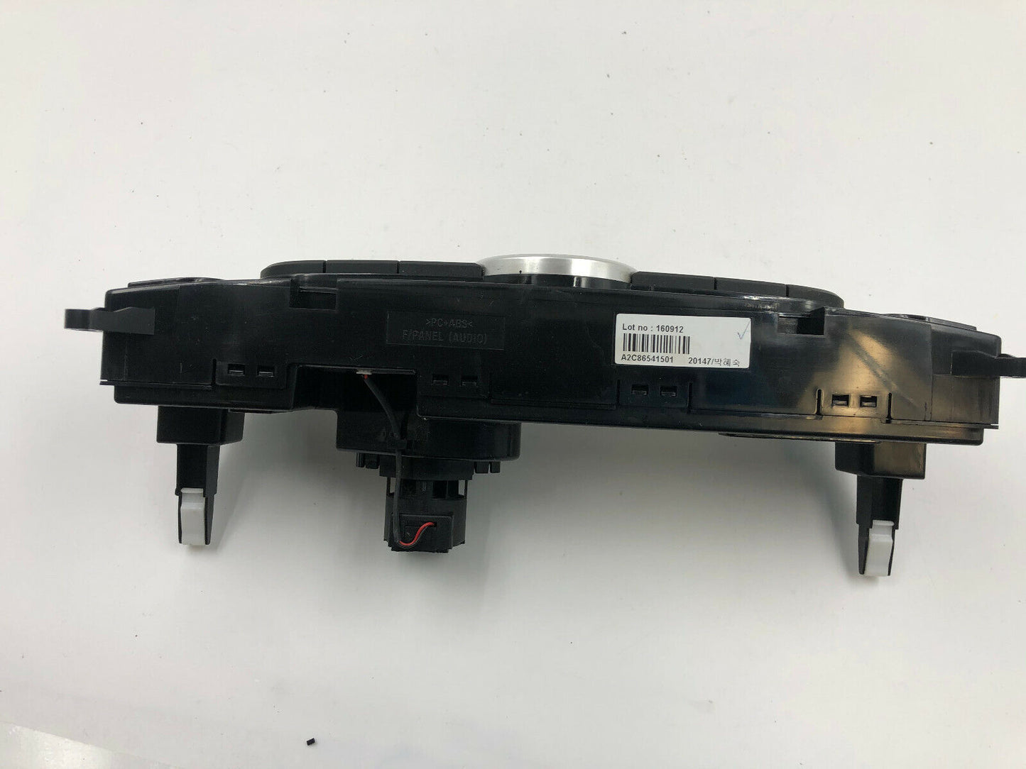 2017-2019 Kia Soul AC Heater Climate Control OEM B03011