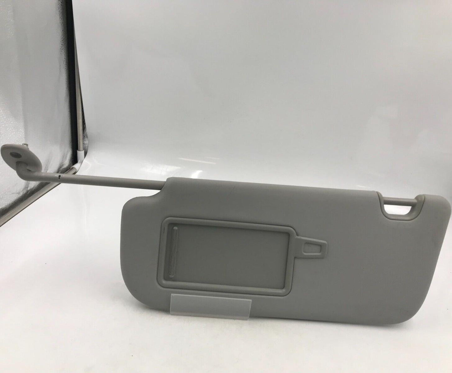 2014-2019 Kia Soul Driver Sun Visor Sunvisor Gray OEM E01B44082