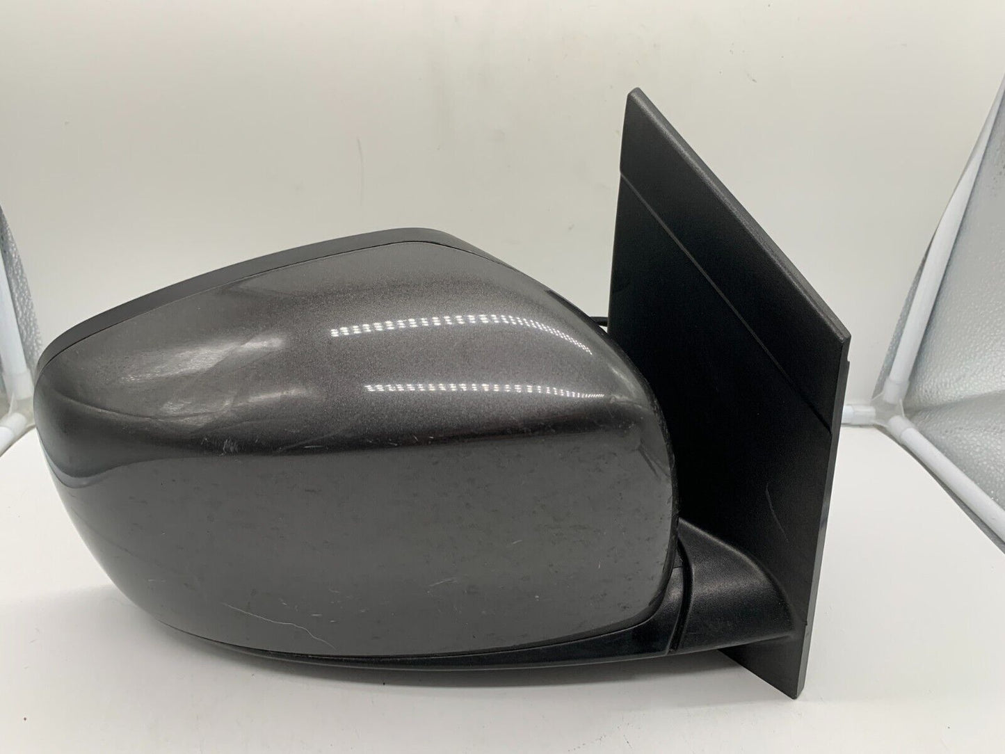 2011-2020 Dodge Caravan Passenger Side View Power Door Mirror Gray OEM E02B69006