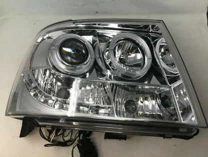 2007-2014 Chevrolet Avalanche 1500 Passenger Side Head Light Headlight A04B53038