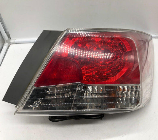 2008-2012 Honda Accord Sedan Passenger Side Tail Light Taillight OEM C03B08040