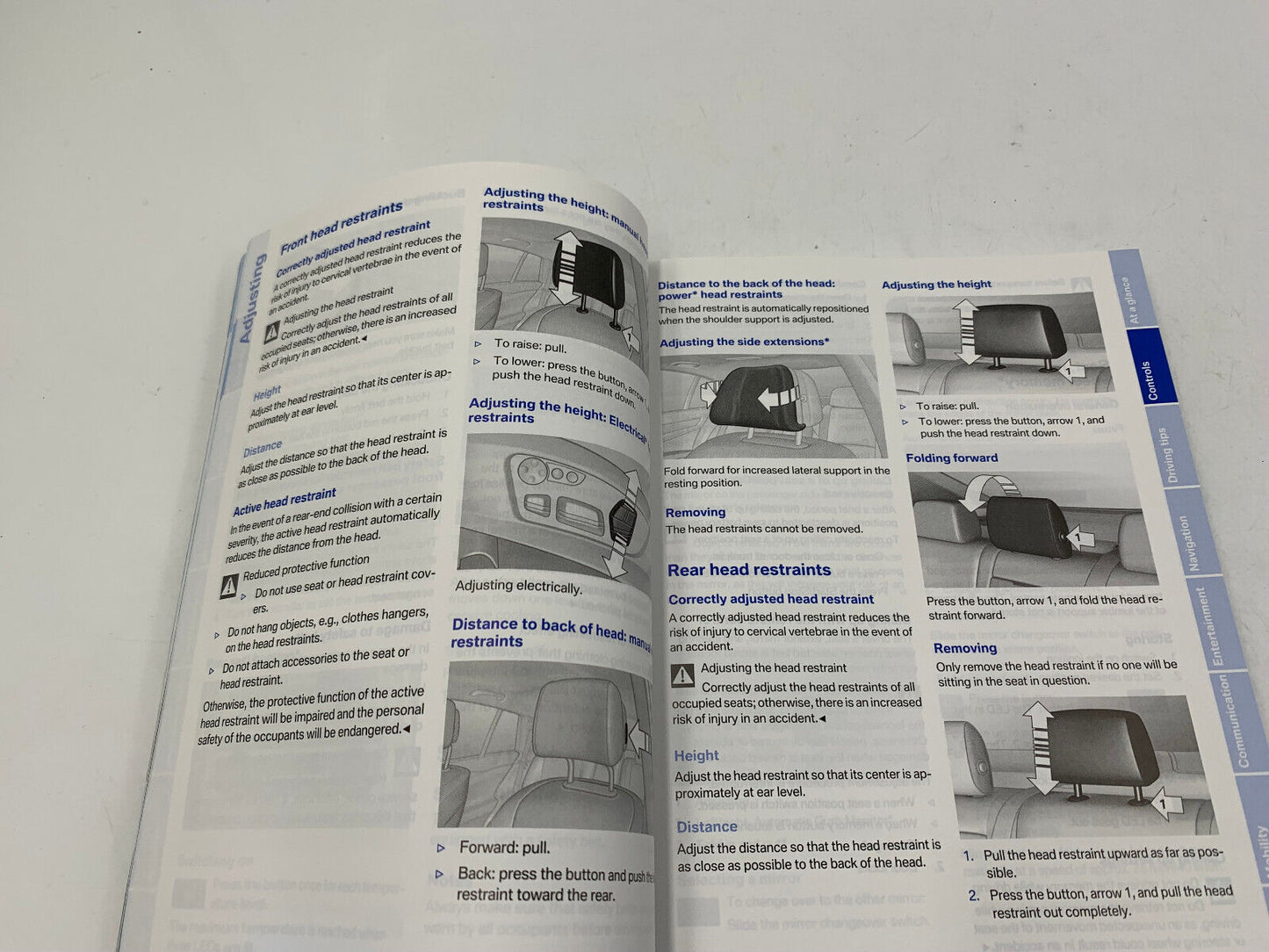 2011 BMW 550i Sedan Owners Manual Handbook Set with Case D02B08045