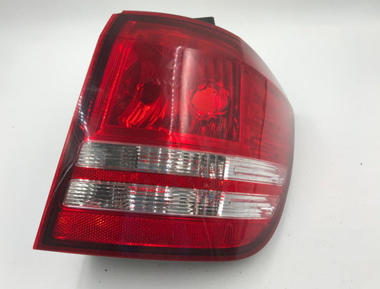 2009 Dodge Journey Passenger Side Tail Light Tailight OEM C03B28004