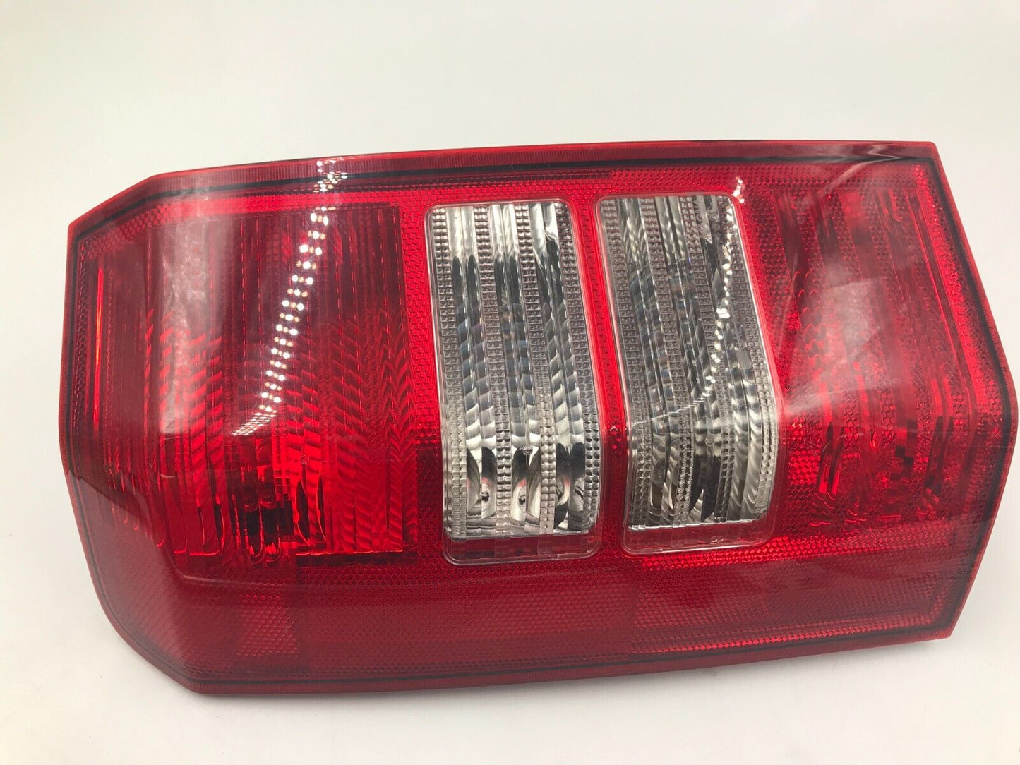 2008-2017 Jeep Patriot Driver Side Tail Light Taillight OEM D02B44045