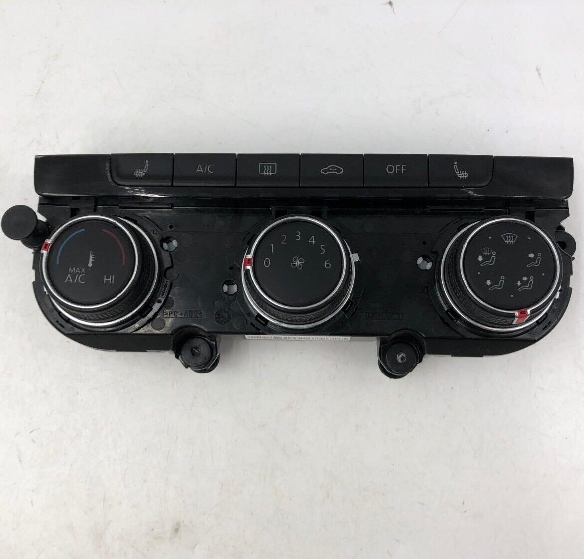 2017 Volkswagen Golf GTI AC Heater Climate Control Temperature Unit F04B31030