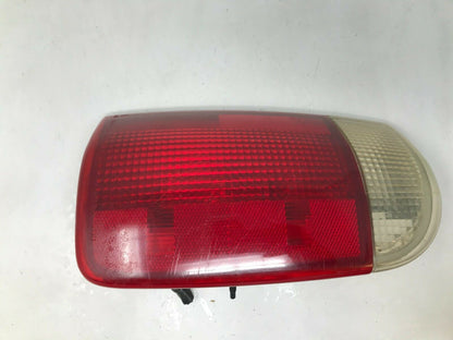 1995-2005 Chevrolet S10 Blazer/Jimmy S15 Driver Side Tail Light OEM B04B13023