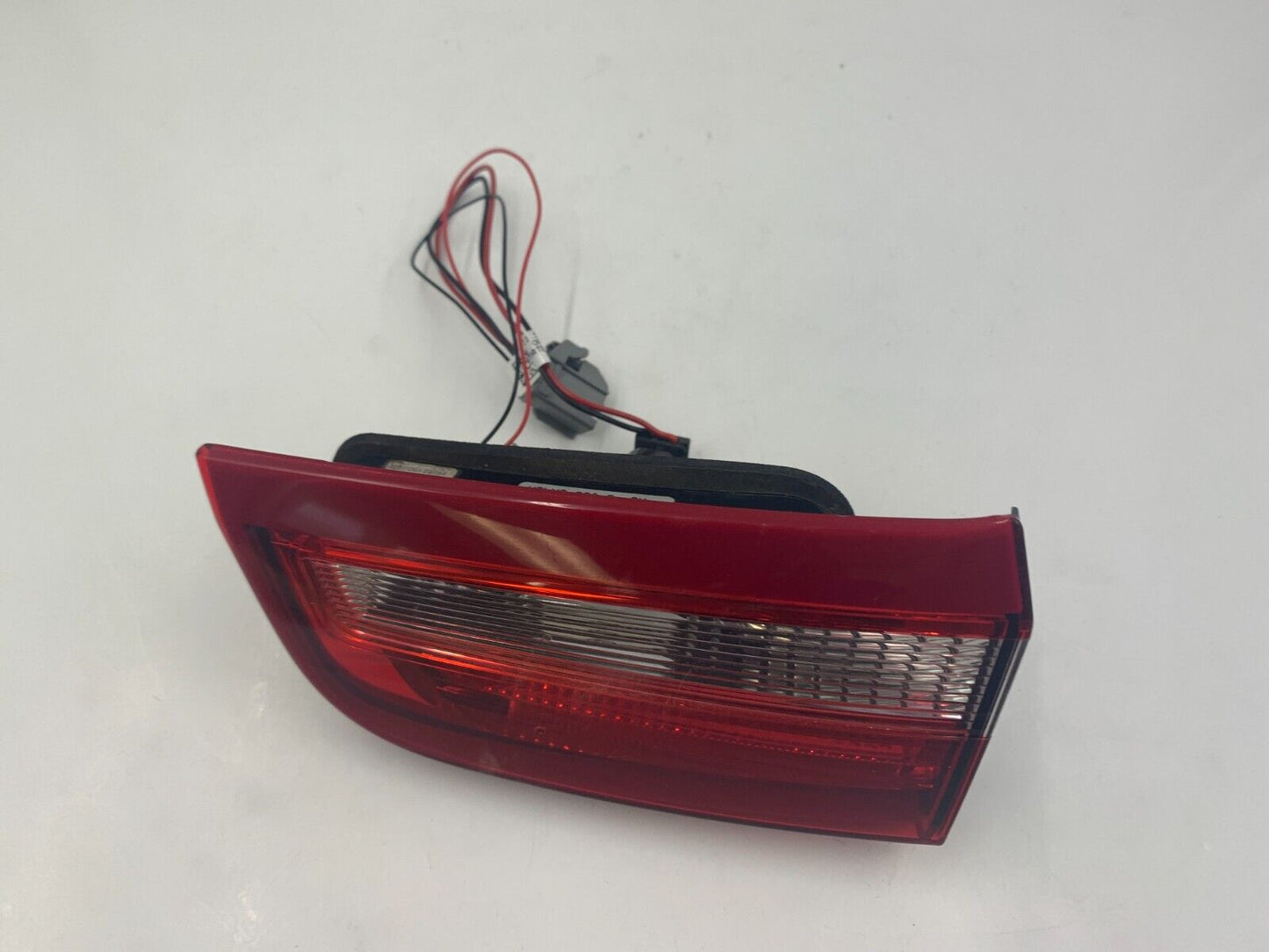 2014-2018 Volvo S60 Driver Side Lid Mounted Tail Light Taillight OEM I04B46017