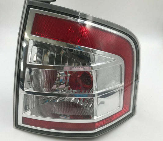 2007-2010 Ford Edge Passenger Side Tail Light Taillight OEM B05002