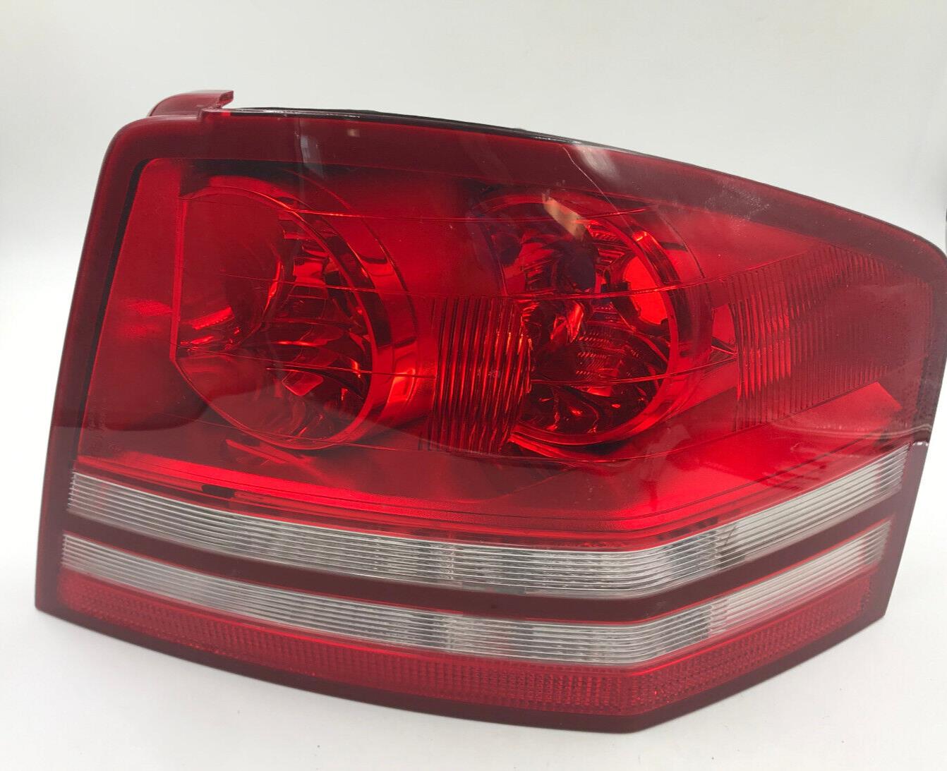 2008-2010 Dodge Avenger Passenger Side Tail Light Taillight OEM D03B29002