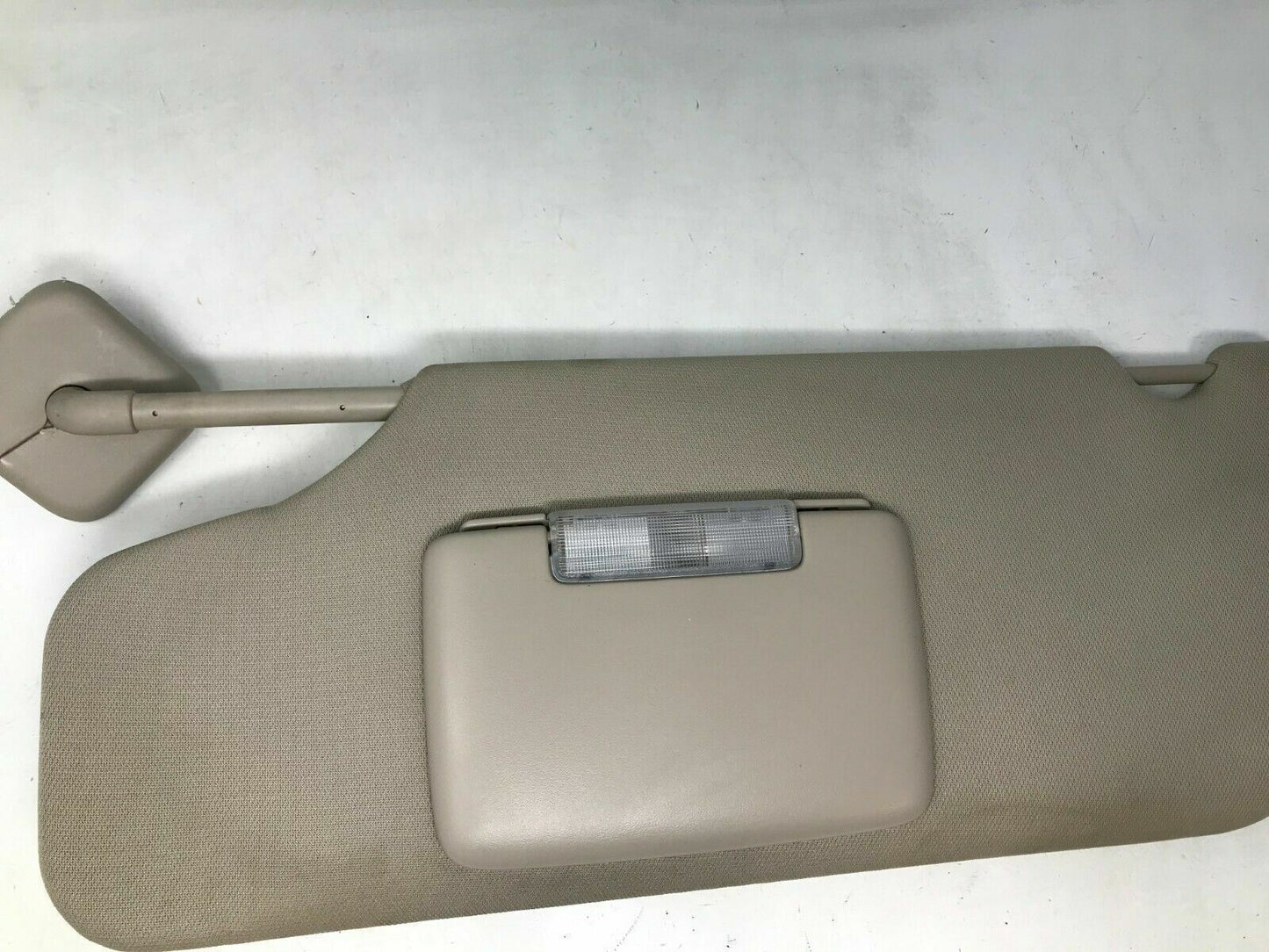 2010-2011 Ford Taurus Driver Sun Visor Sunvisor Beige Illuminated OEM H02B06008