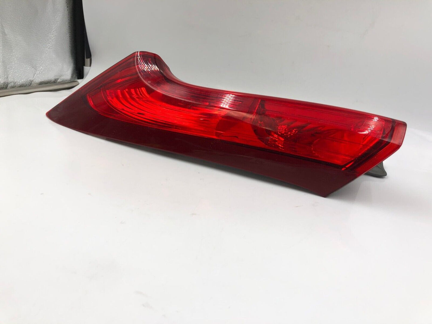 2012-2014 Honda CR-V Driver Side Upper Tail Light Taillight OEM E03B14023