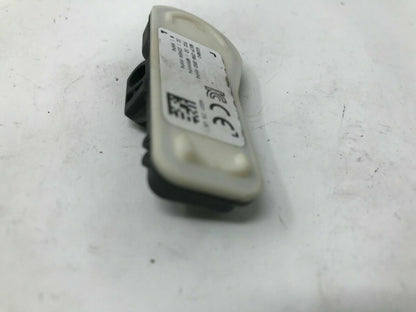 2017 Hyundai Sonata TPMS Sensor Tire Pressure Sensor Genuine OEM E02B35005