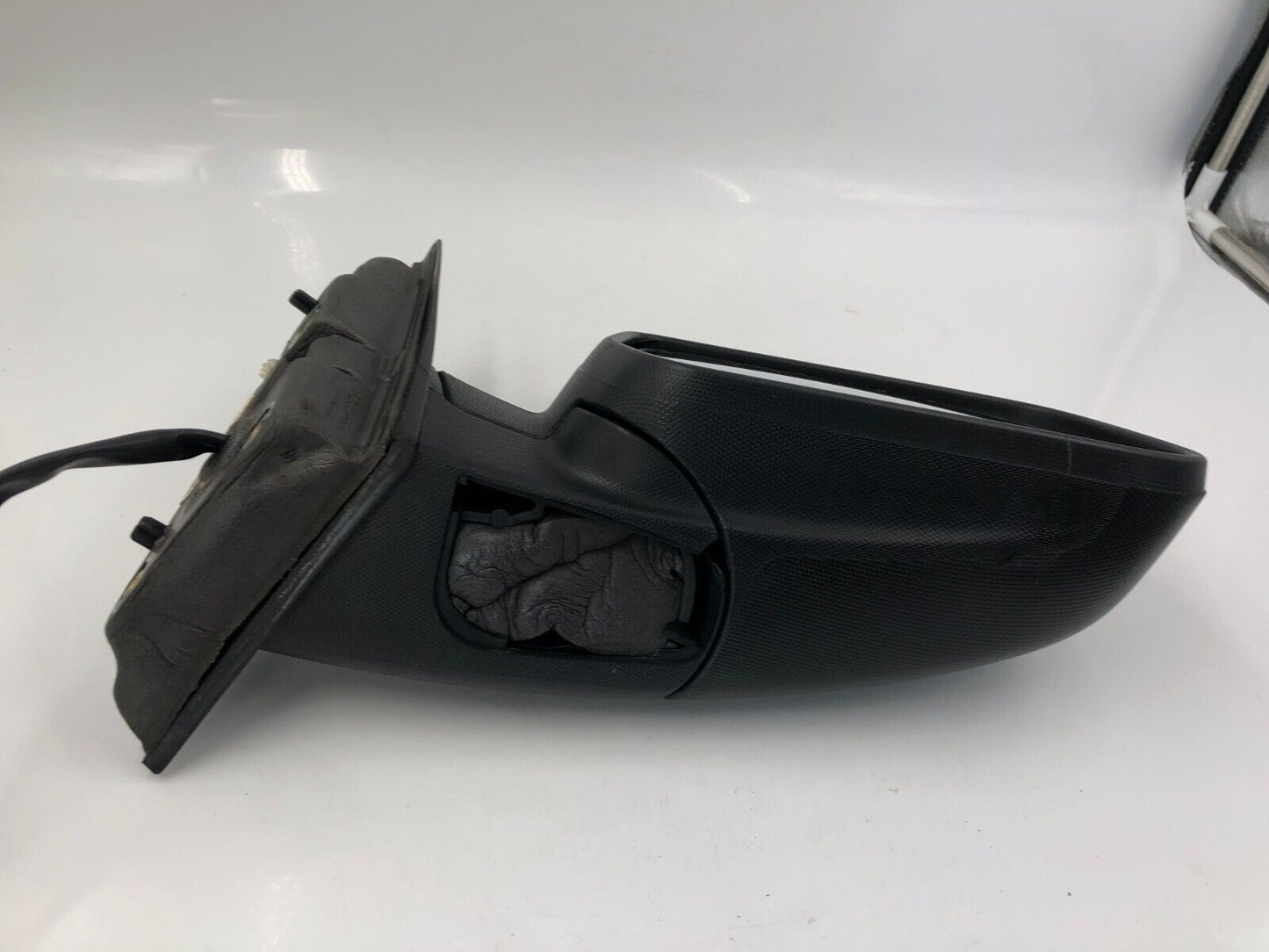 2010-2011 Chevrolet Equinox Passenger View Power Door Mirror Black OEM A02B43036