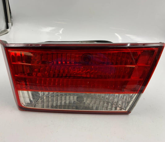 2006-2008 Hyundai Sonata Passenger Side Inner Tail Light Taillight OEM A03B54032