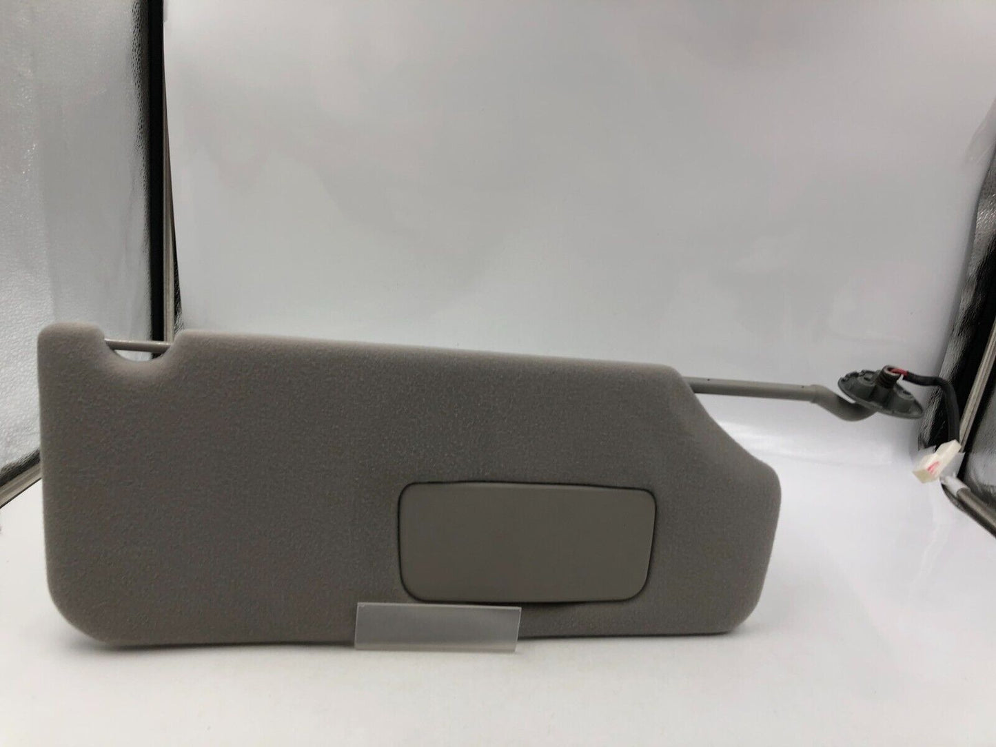 2011-2014 Toyota Sienna Passenger Sun Visor Sunvisor Gray Illuminated A03B24040