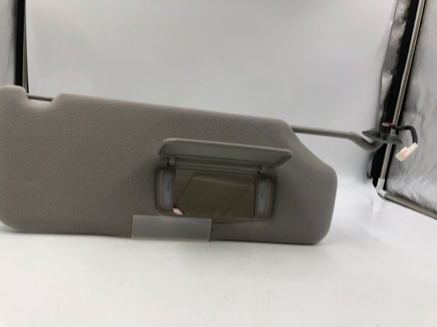 2011-2014 Toyota Sienna Passenger Sun Visor Sunvisor Gray Illuminated A03B24040