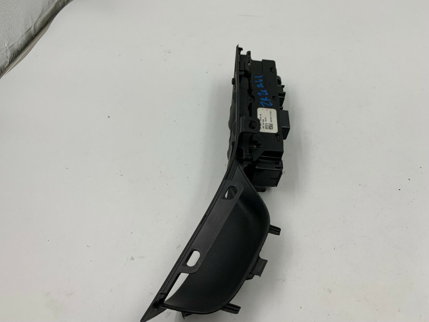 2012-2016 Ford Focus Master Power Window Switch OEM B02B44001