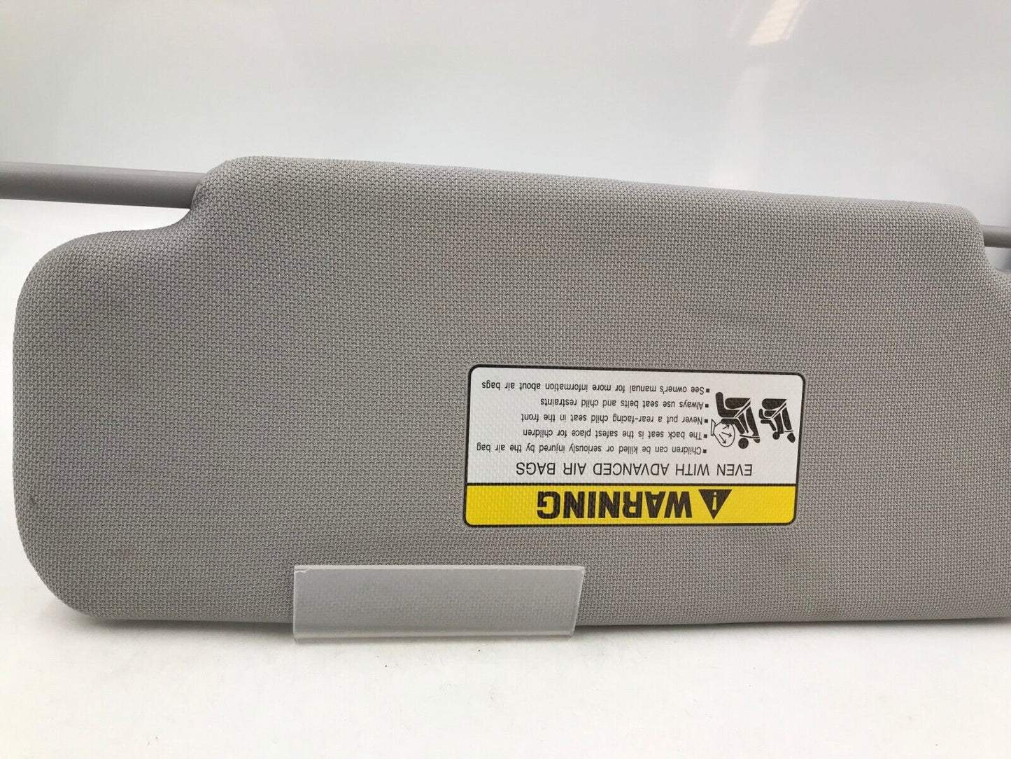 2015-2019 Hyundai Sonata Passenger Sun Visor Sunvisor Gray Illuminated G03B23028