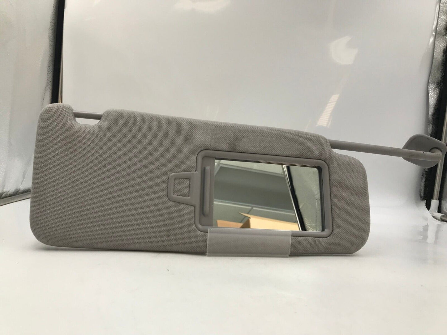 2015-2019 Hyundai Sonata Passenger Sun Visor Sunvisor Gray Illuminated G03B23028