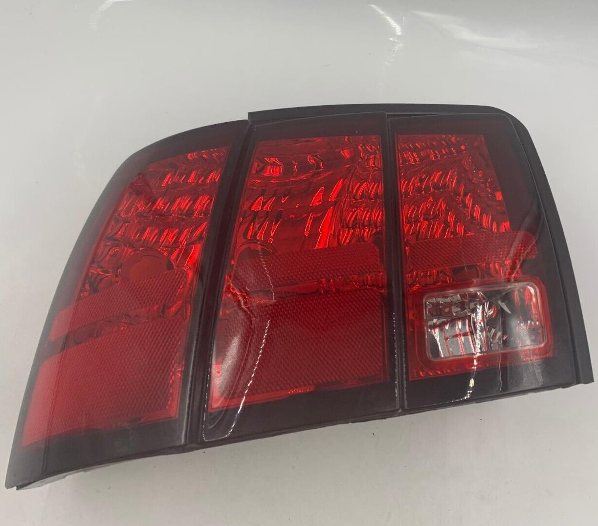 1999-2002 Ford Mustang Driver Side Tail Light Taillight OEM F02B45051