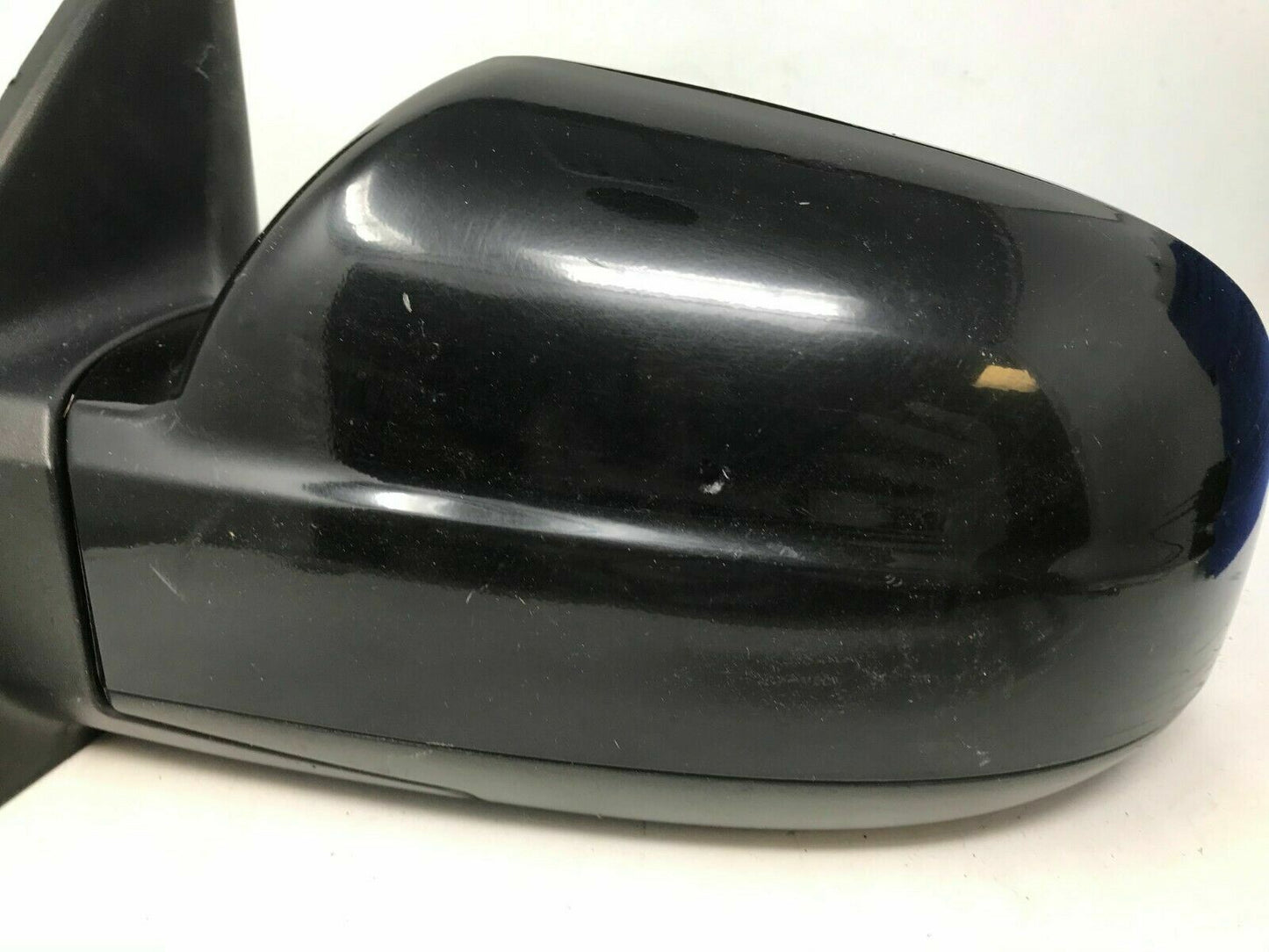 2005-2009 Hyundai Tucson Driver Side View Power Door Mirror Black OEM E01B54001