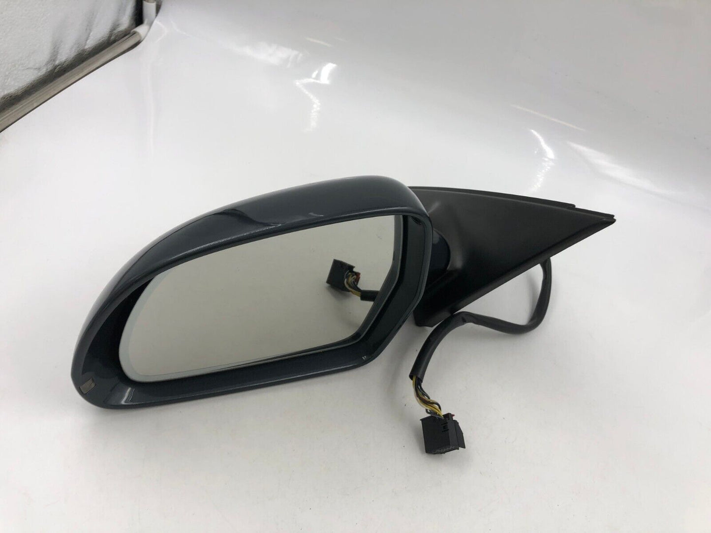 2009 Audi A4 Driver Side View Power Door Mirror Gray OEM G01B17030