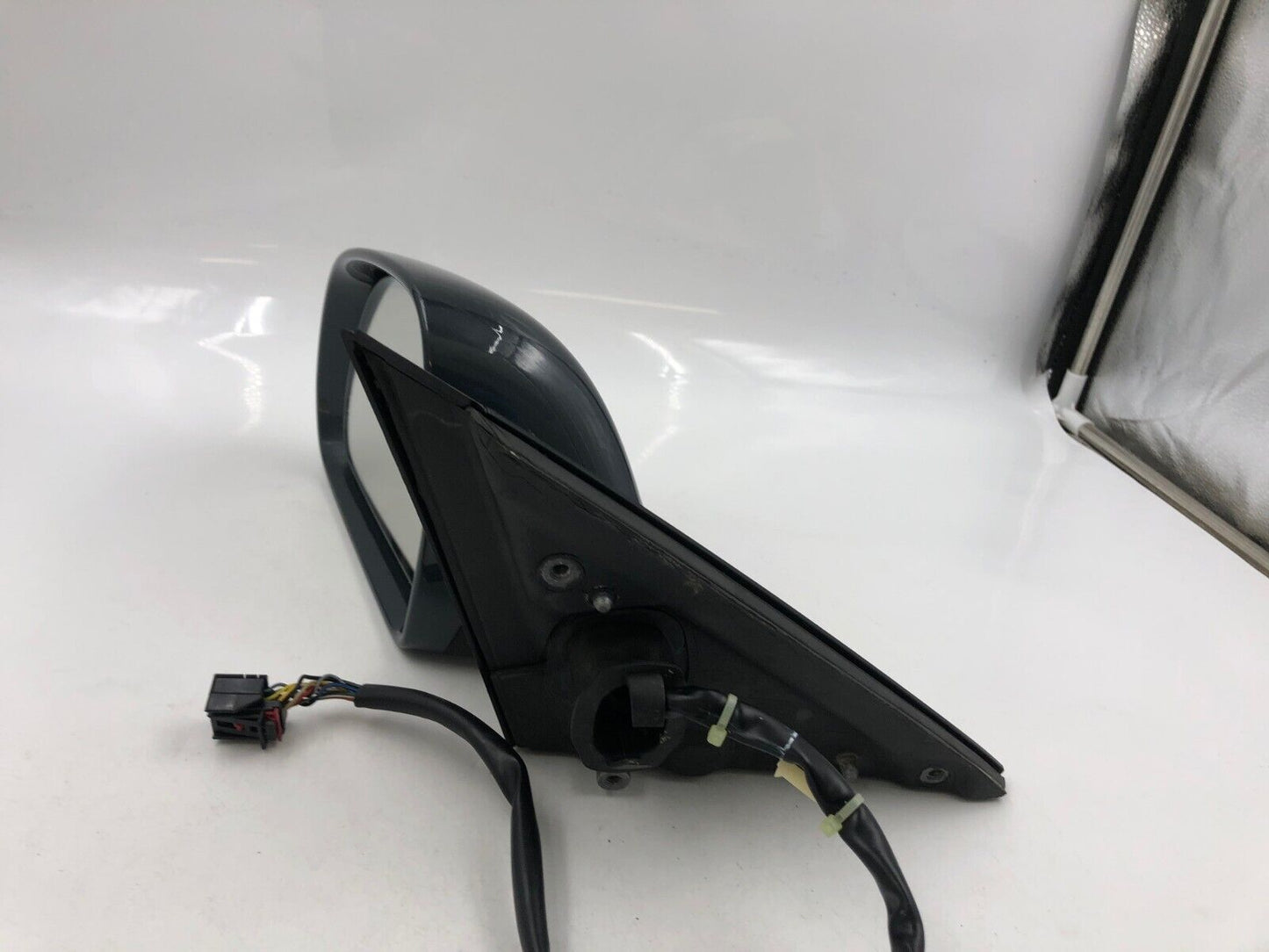 2009 Audi A4 Driver Side View Power Door Mirror Gray OEM G01B17030