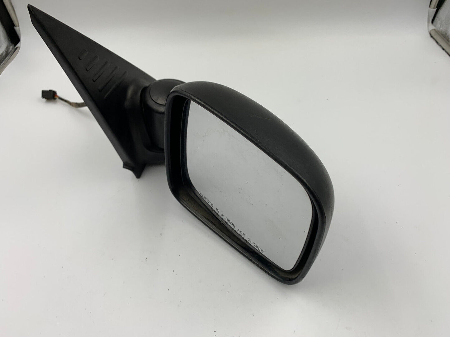 2002-2007 Jeep Liberty Passenger Side View Power Door Mirror Black OEM G03B24002