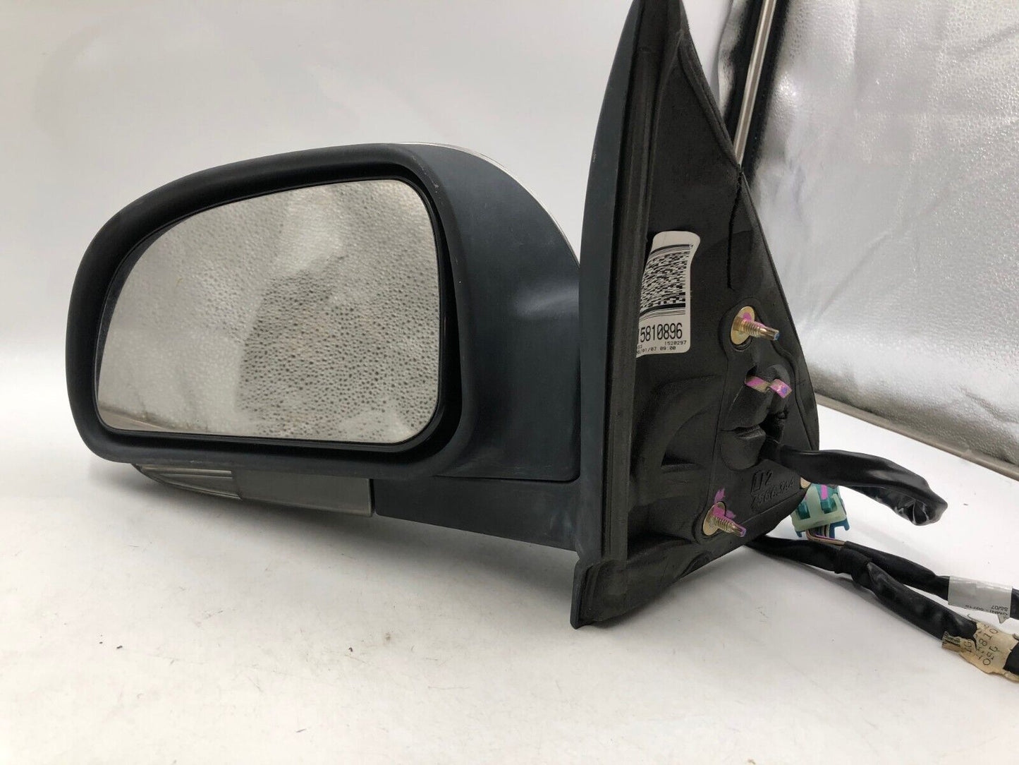 2006-2007 Saab 9-7x Driver Side View Power Door Mirror Silver OEM F01B50016