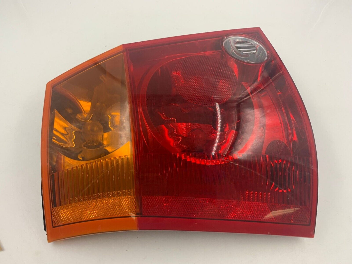 2004-2008 Chrysler Pacifica Driver Side Tail Light Taillight OEM A03B44057