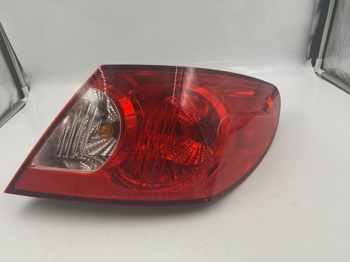 2007-2008 Chrysler Sebring Passenger Side Tail Light Taillight OEM G01B26051